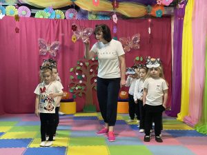 Спортивна розвага “Котики – вперед”